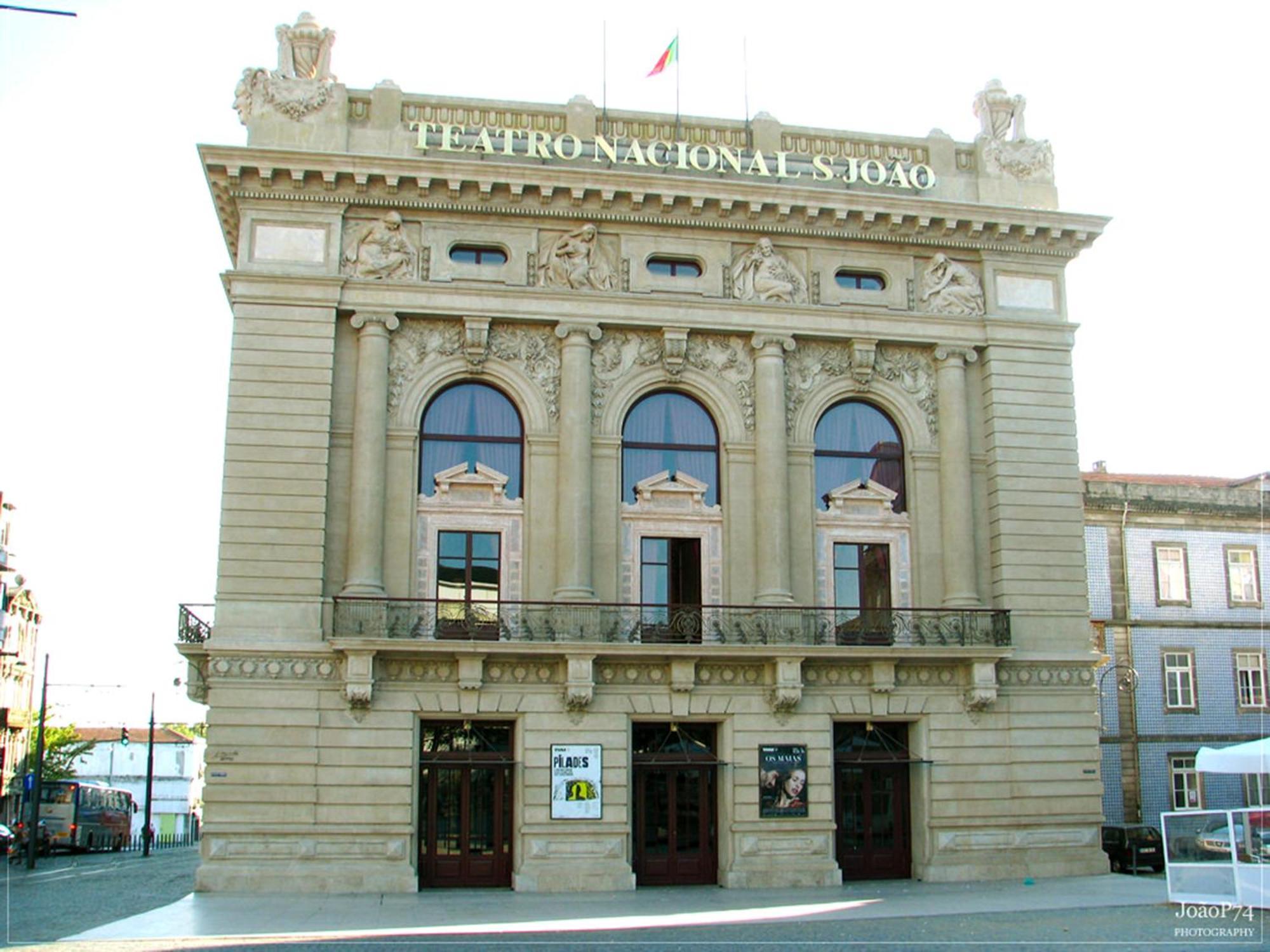 Studios Baixa Downtown Porto Luaran gambar